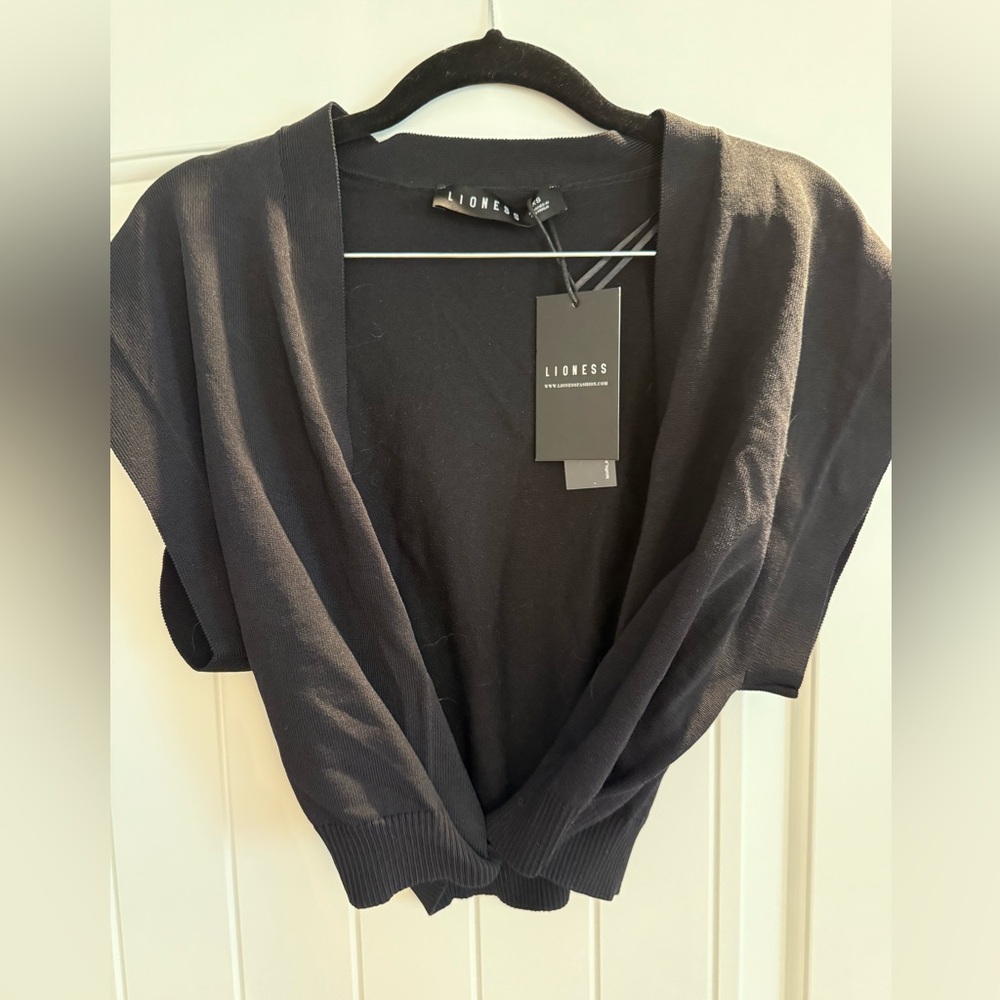 Lioness | Stone Cold Knit Top - Size XS | NWT